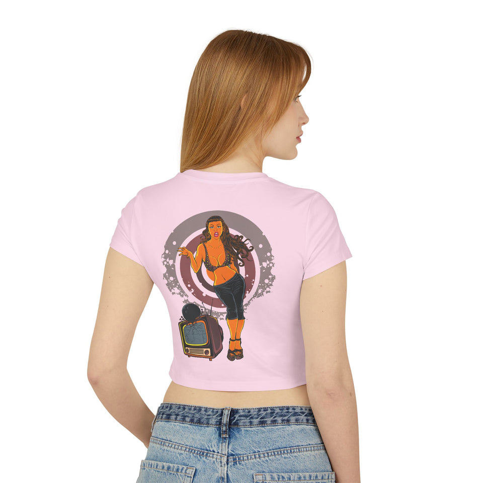 No Looking Allowed Women's Baby Tee - Stylish Graphic Crop Top for Casual Wear